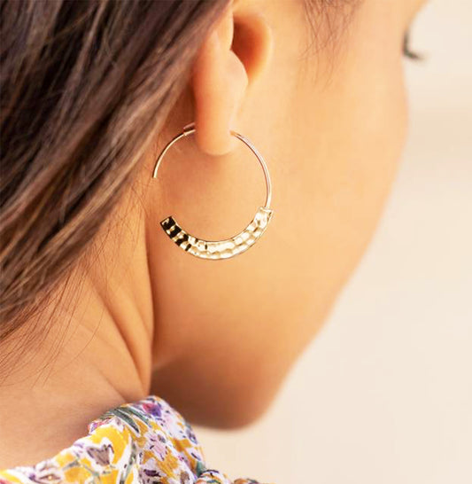 DEMI-CRÉOLE MARTELÉ